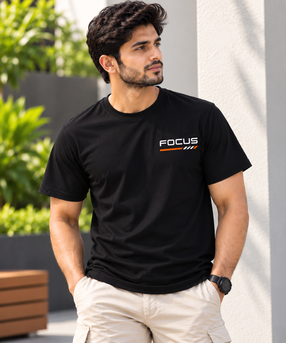 Focus_Black_Model_HD Image